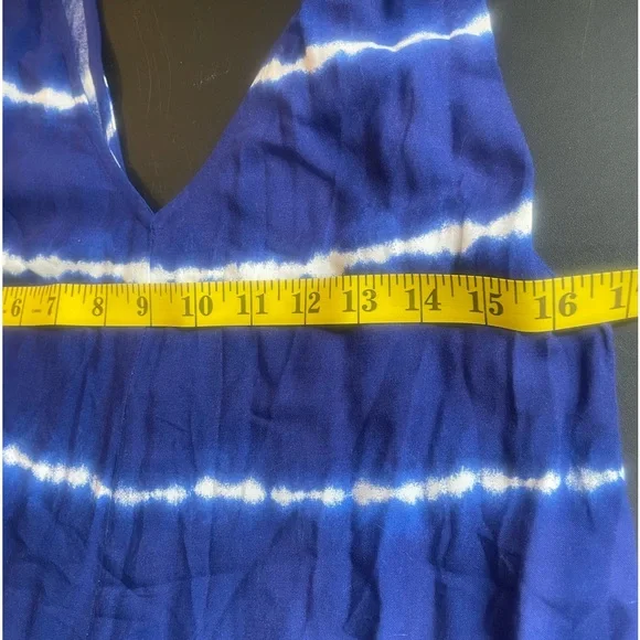 Blue, white Tie died jumper, shorts set onsie, Cover up, V neck,small - Picture 6 of 9